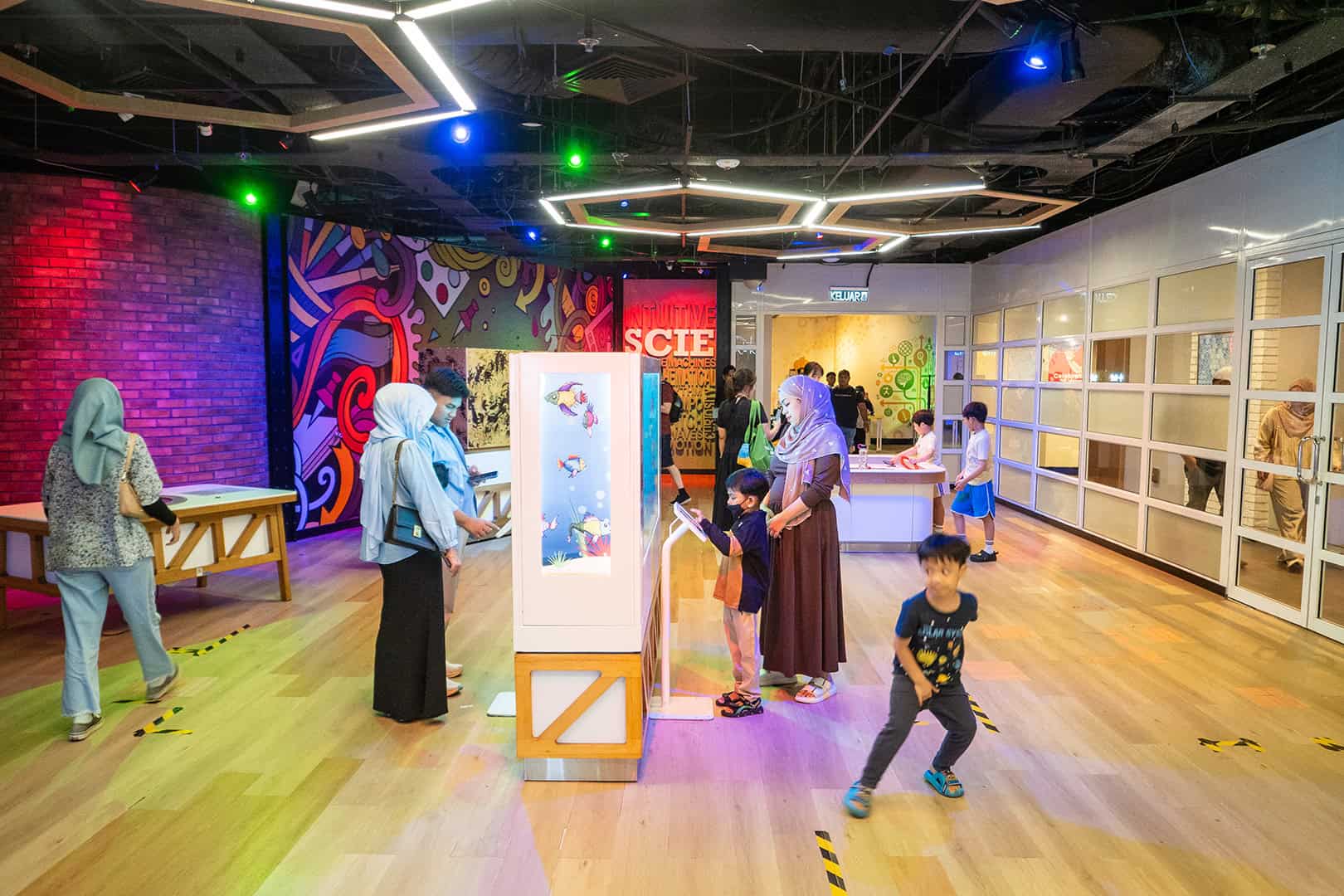 Fun voor kinderen bij Petrosains Discovery Centre in Kuala Lumpur