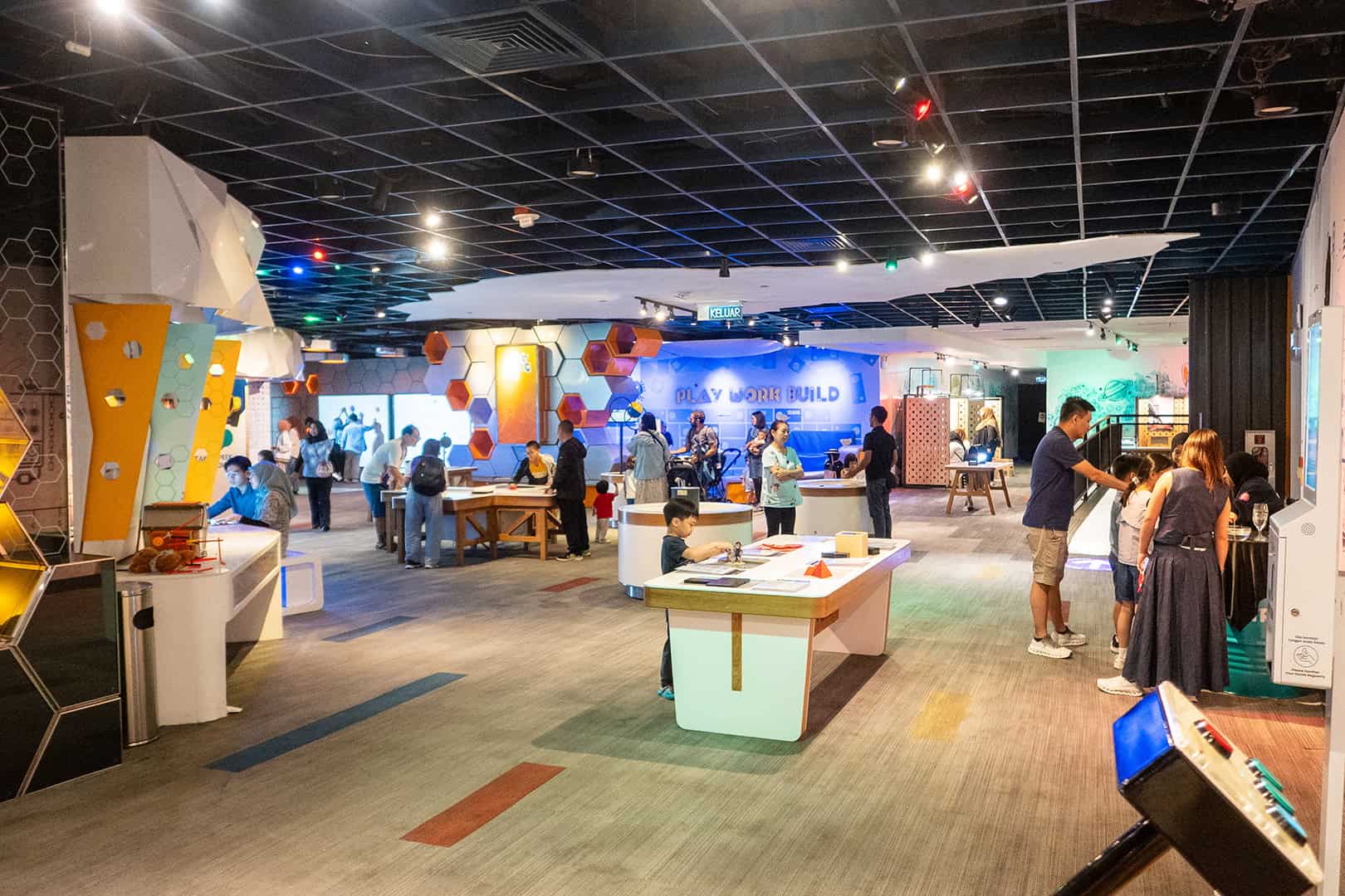 Overal spellen bij Petrosains Discovery Centre in Kuala Lumpur