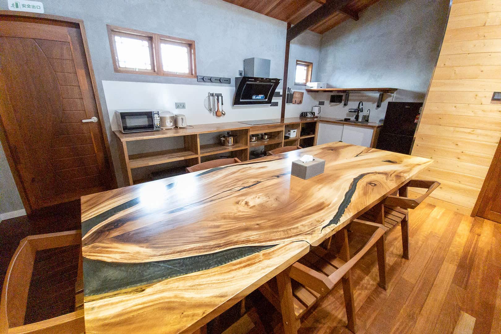 Tropical Winter Lodge Mesilau