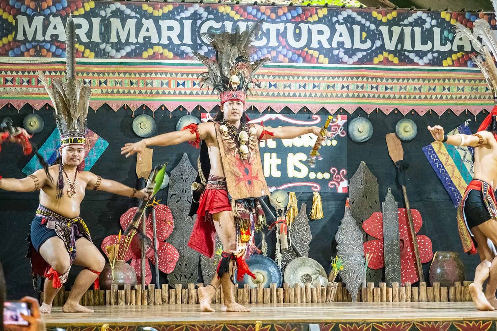 Dansvoorstelling bij Mari Mari Cultural Village (Kota Kinabalu)