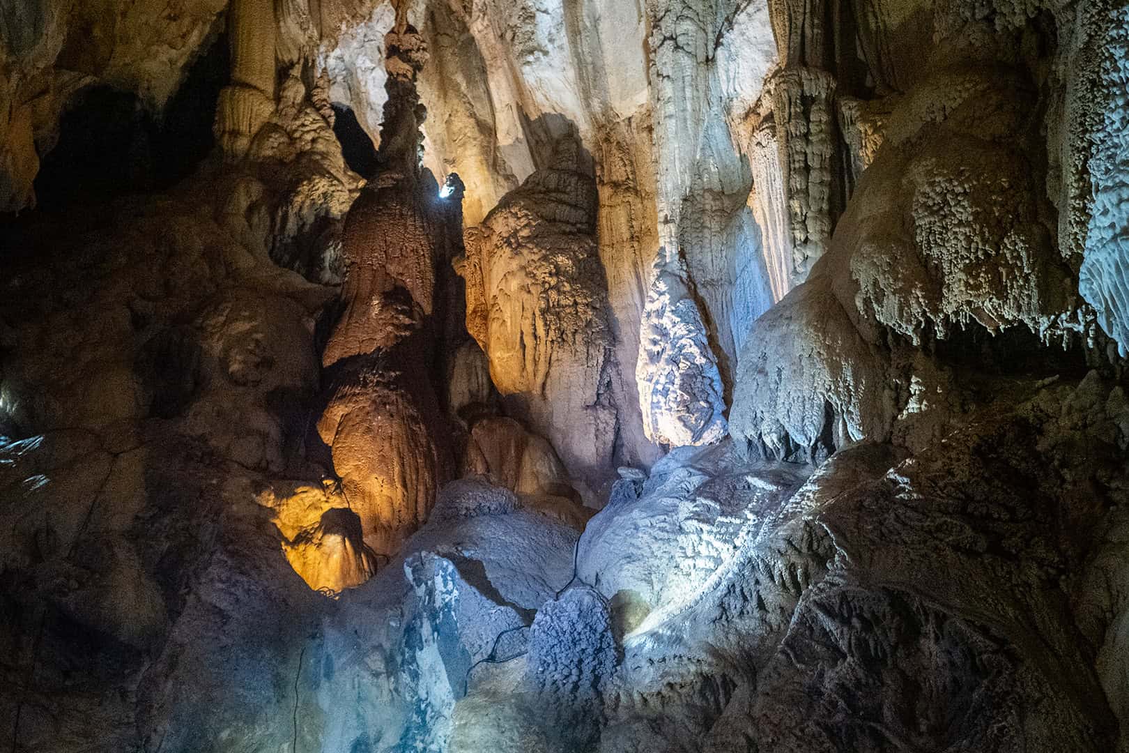 Lang Cave