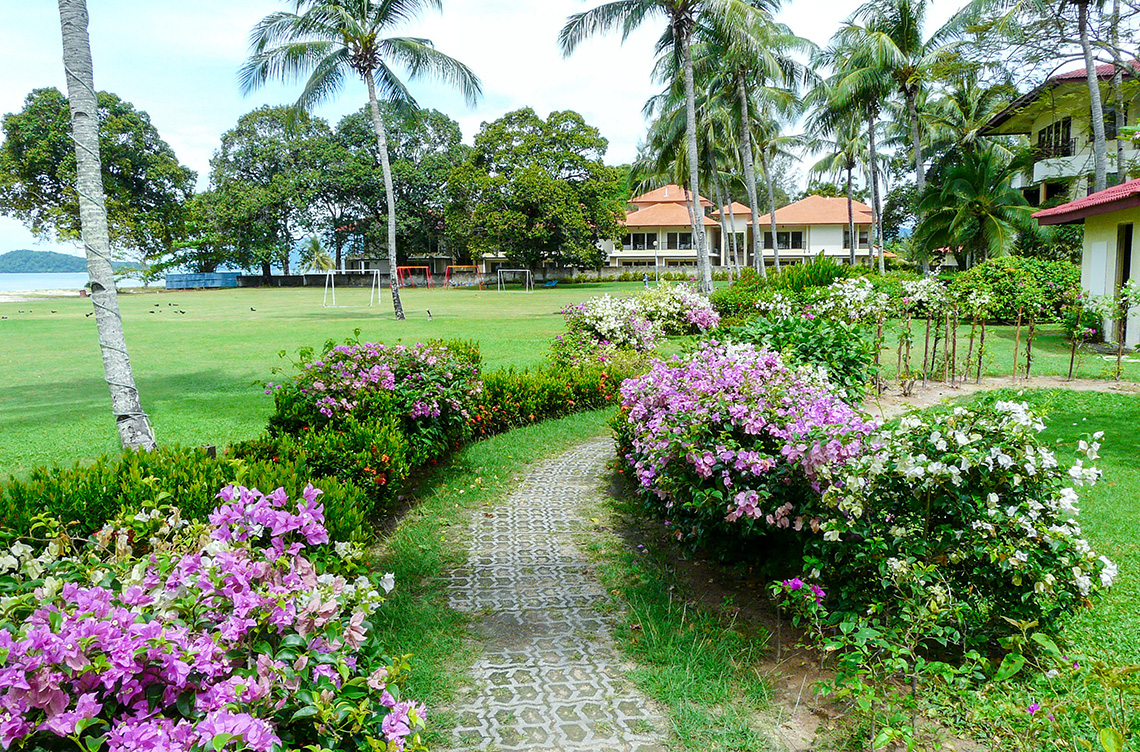 Holiday Villa Beach Resort, Langkawi