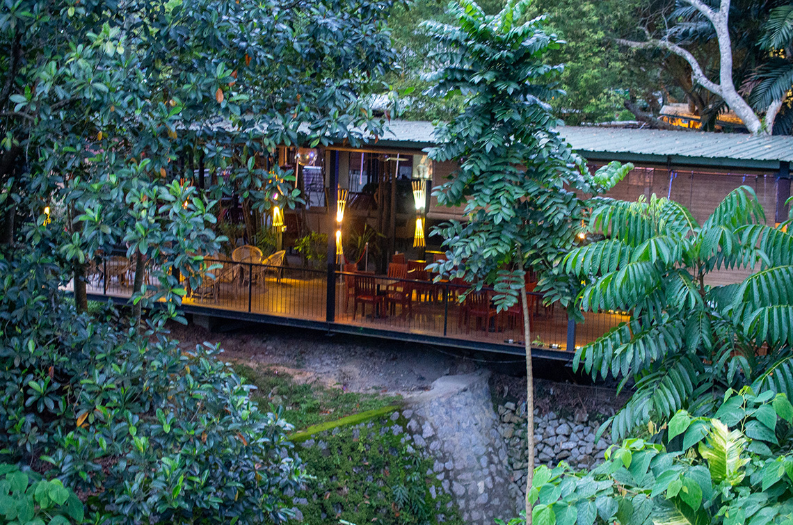 Belum Rainforest Resort Bar