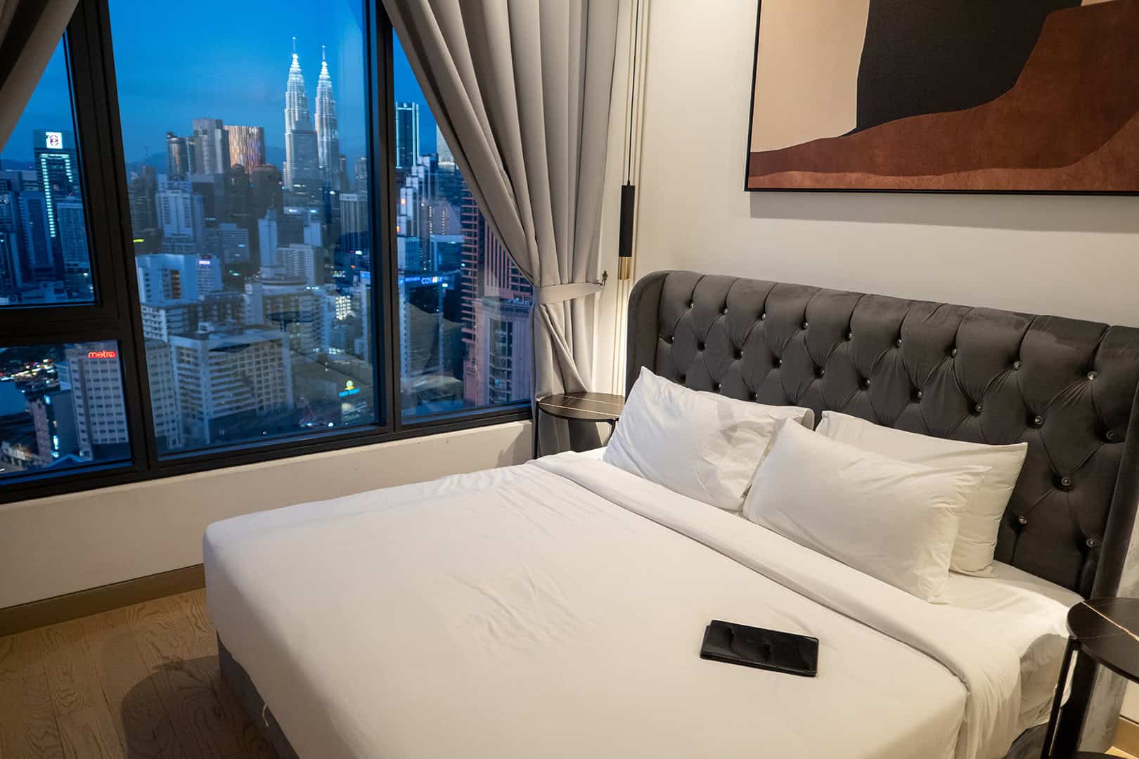 Zonsondergang vanuit de slaapkamer, Lucentia Residences, Lalaport BBCC in Kuala Lumpur