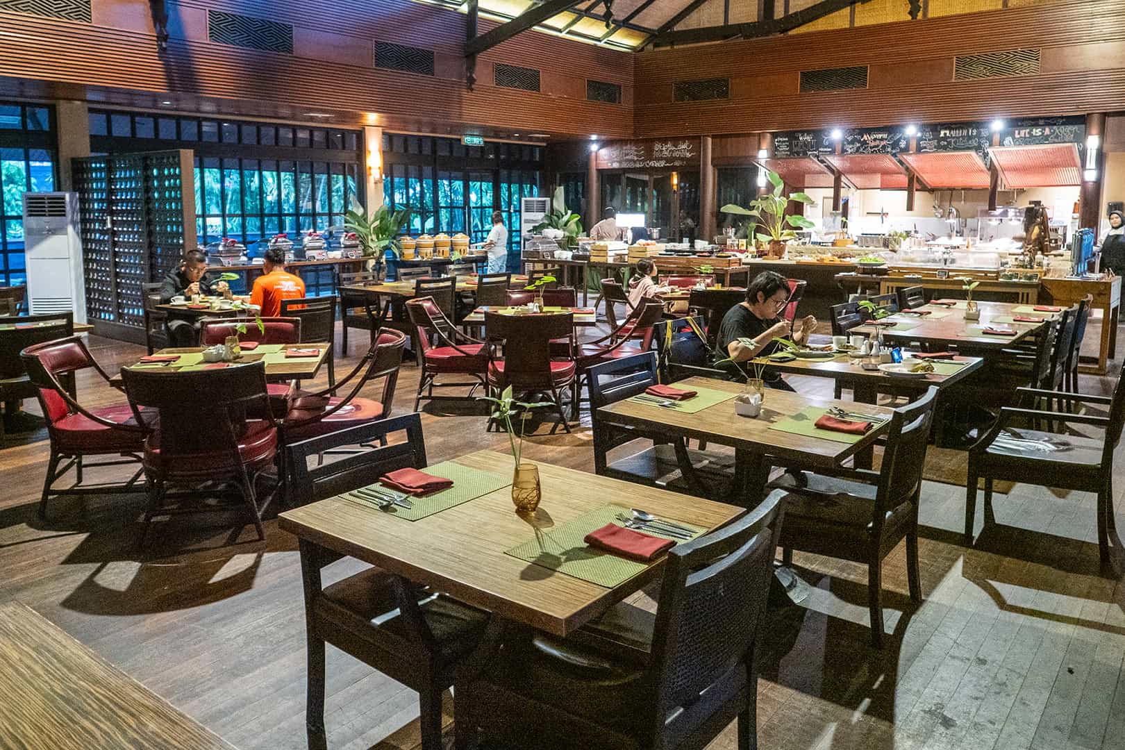 Restaurant Mulu Marriott Resort