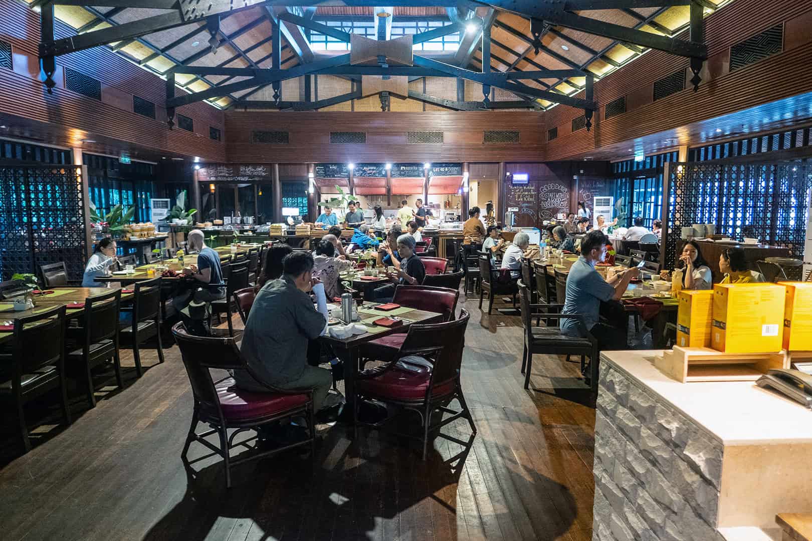 Buffetrestaurant Mulu Marriott Resort