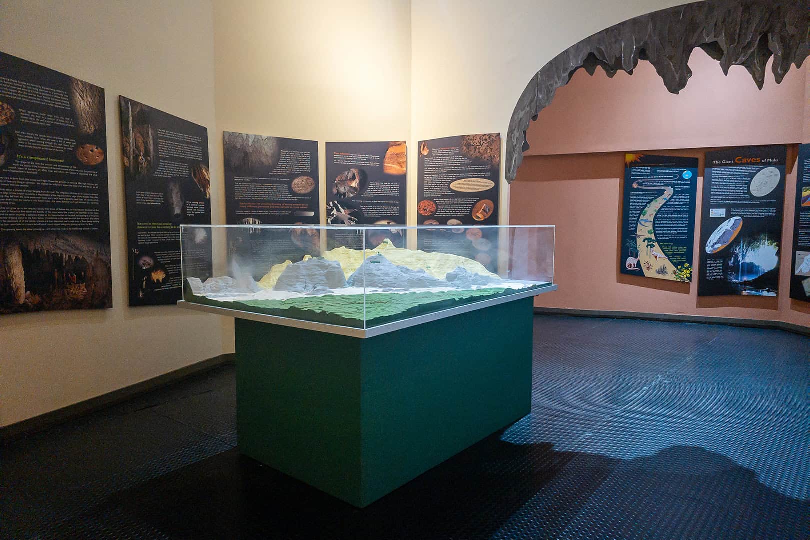 Museum Mulu Park HQ