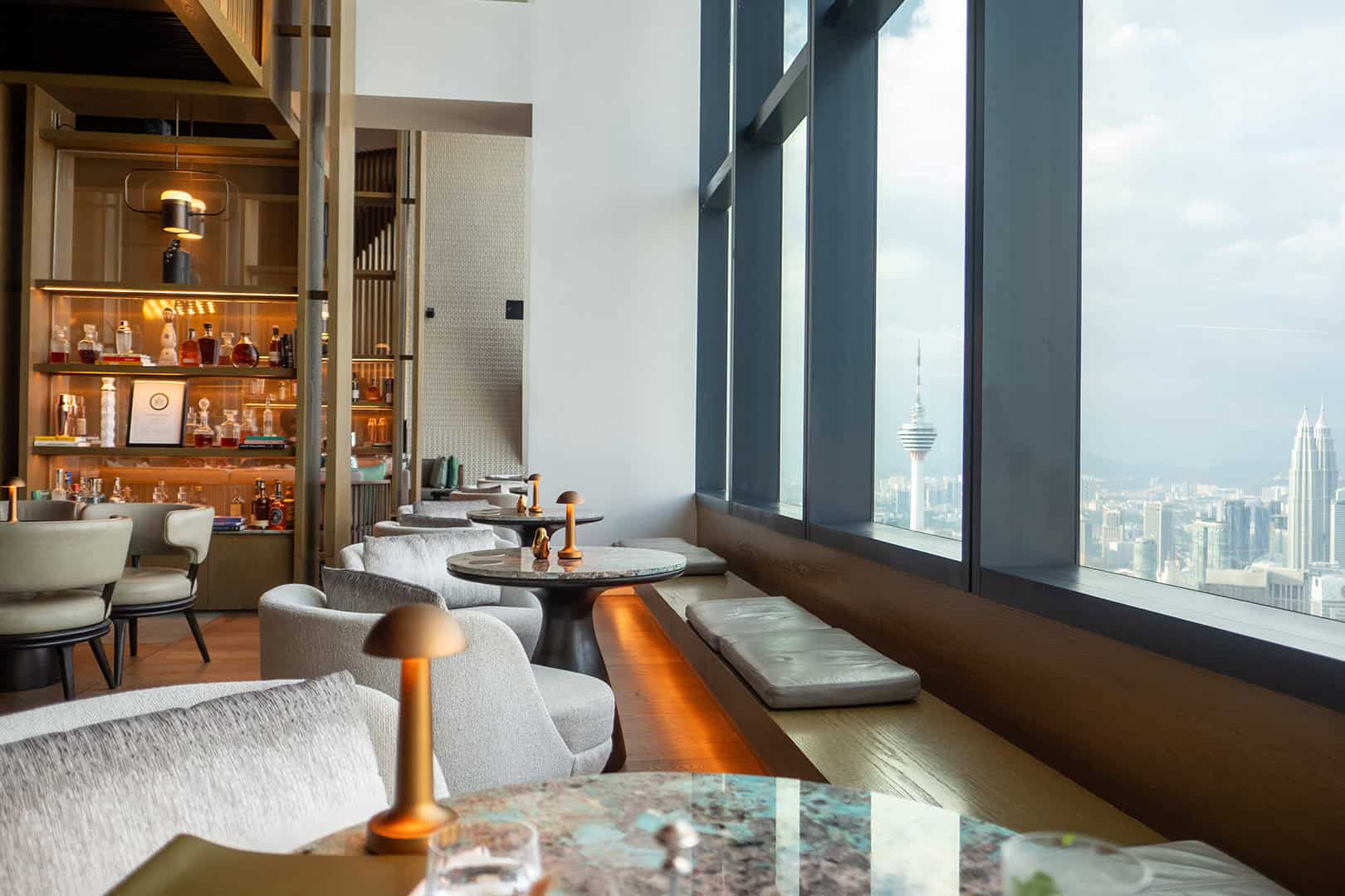 Cacao Cocktailbar Park Hyatt Kuala Lumpur: Uitzicht op KLCC