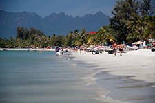 Toeristisch strand op Langkawi