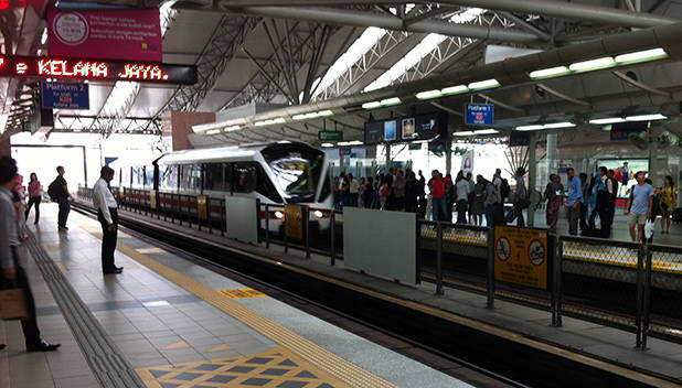 Metroplatform