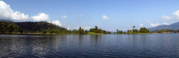 Lake Kenyir panorama 3