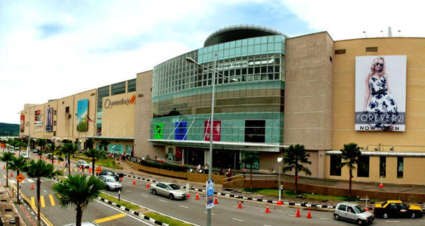 Winkelcentrum Queensbay op Penang