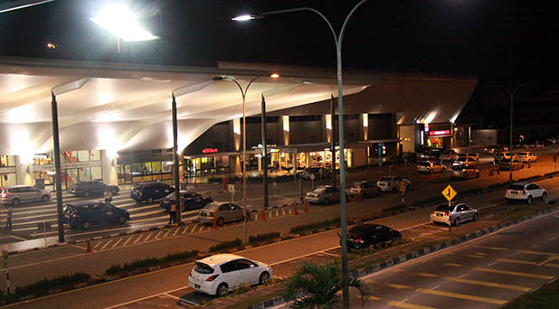 Voorzijde Subang Airport 1
