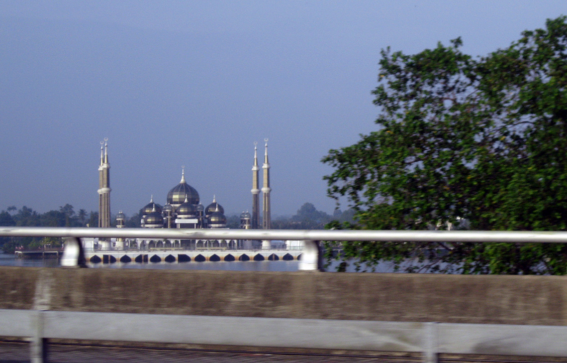 moskee-onderweg-naar-kuala-terengganu