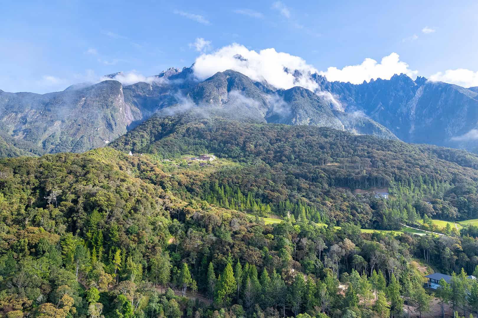Mount Kinabalu in volle glorie